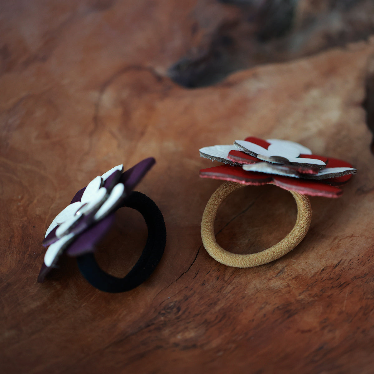 Set of two handmade hair ties with leather flowers – red-white and white-purple, elegant hair accessories, perfect gift
